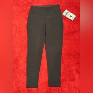 Lyssé Tummy Control Cropped Leggings NEW WITH TAG